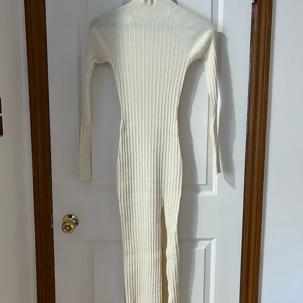 Aritzia Cream Ribbed Long-Sleeve Midi Dress